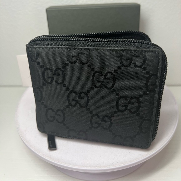 Gucci Black GG monogram compact Wallet - Picture 1 of 13